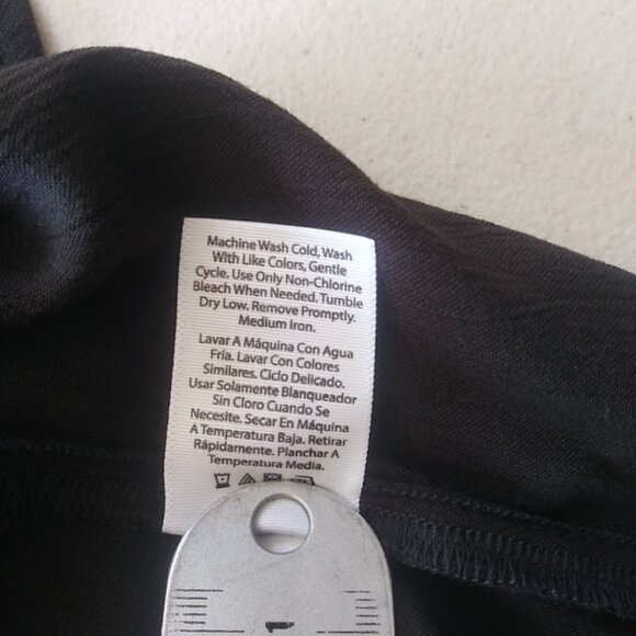 Terra & Sky flutter sleeve black blouse women's size 3X - Picture 14 of 14